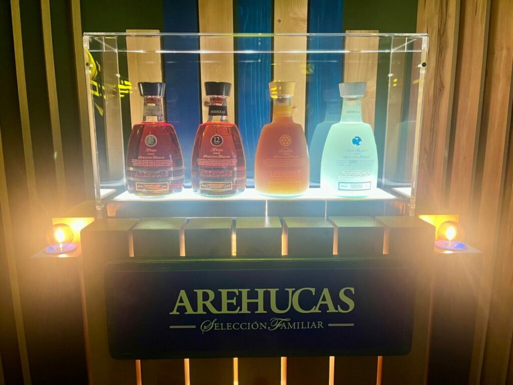 Rumy Arehucas v muzeu palírny v Arucasu